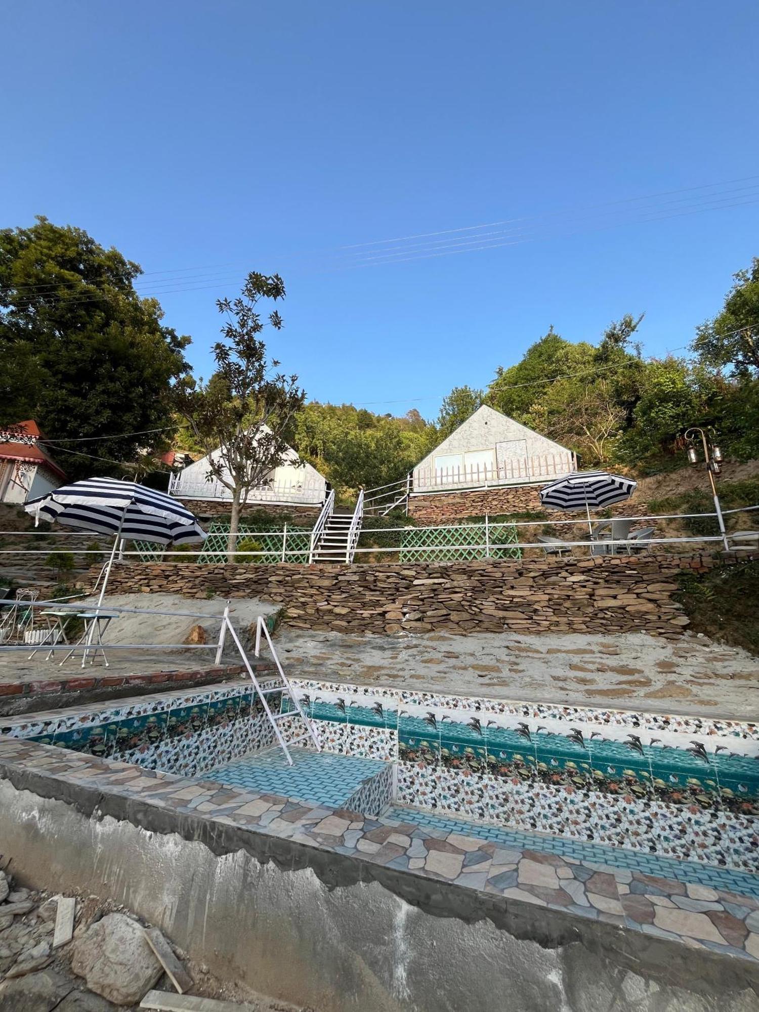 The Rare One'S Mukteshwar - Resort & Cafe Zewnętrze zdjęcie